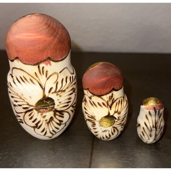 Vintage Russian Matryoshka Nesting Dolls 5pc Hand Painted Marked Wood Burned - Picture 7 of 7